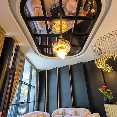 Seaphoria & Hotell 5*