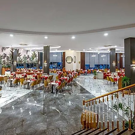 Seaphoria & Hotel 5*